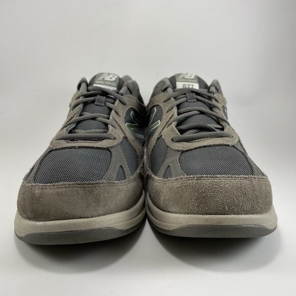 New Balance 877 Walking Shoes Mens Size 10.5 Extra Wide EEEE Gray Suede Lace Up - Picture 2 of 9